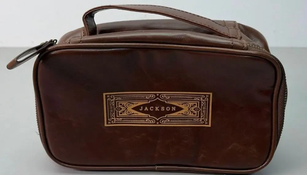 SWANKY BADGER LEATHER TOILETRY BAG